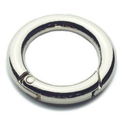Otwierane kółko metalowe do toreb typu szekla srebrne 25/6