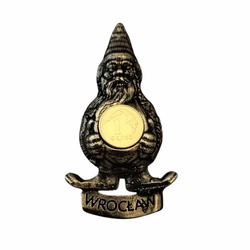 Magnes – Wrocławski Krasnal z monetą 1 grosz (odlewany ze znalu)