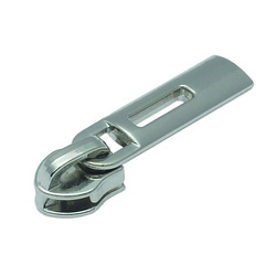 Suwak zamka błyskawicznego srebrny maszynka typ 55/2